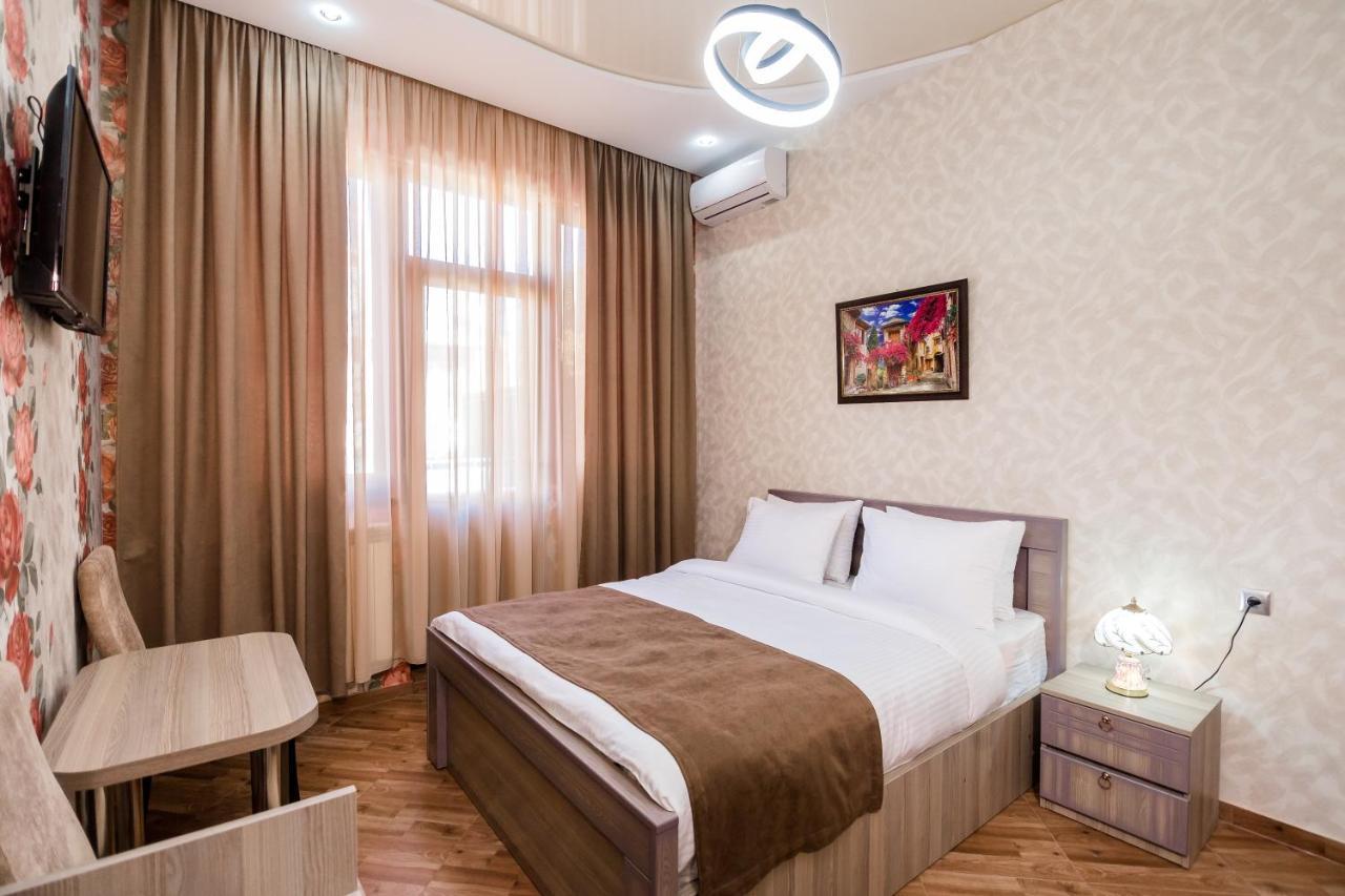 George Hotel Tbilisi Exteriör bild